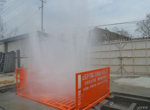 东营市中庸房地产开发有限公司在建工地安装使用中2.jpg